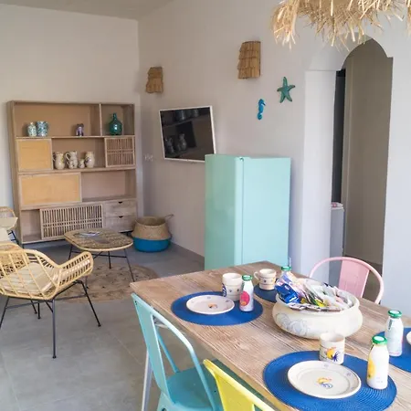 Casa A 10 Metri Dal Mare Сasa de vacaciones *
